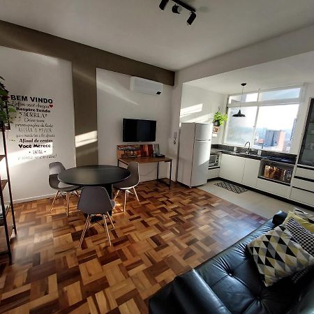 Proximo Dos Melhores Hoteis Do Centro, 2 Quartos, Portaria 24H ฟลอเรียนอโปลิส ภายนอก รูปภาพ