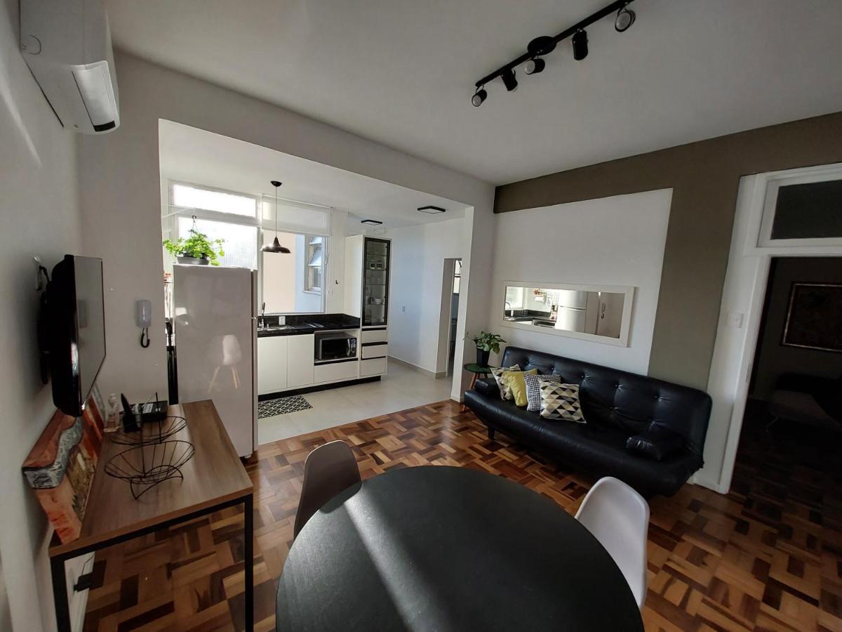 Proximo Dos Melhores Hoteis Do Centro, 2 Quartos, Portaria 24H ฟลอเรียนอโปลิส ภายนอก รูปภาพ