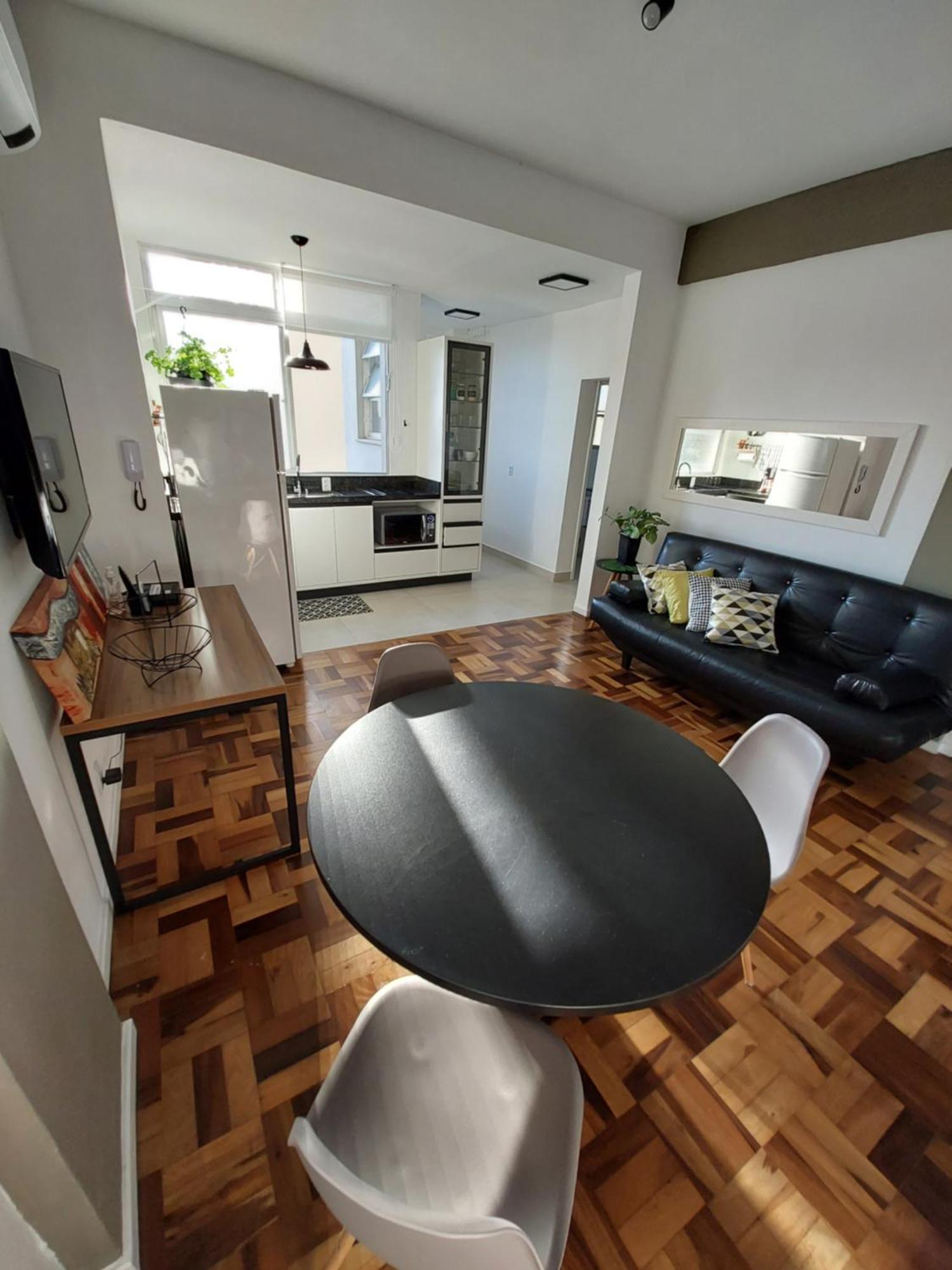 Proximo Dos Melhores Hoteis Do Centro, 2 Quartos, Portaria 24H ฟลอเรียนอโปลิส ภายนอก รูปภาพ
