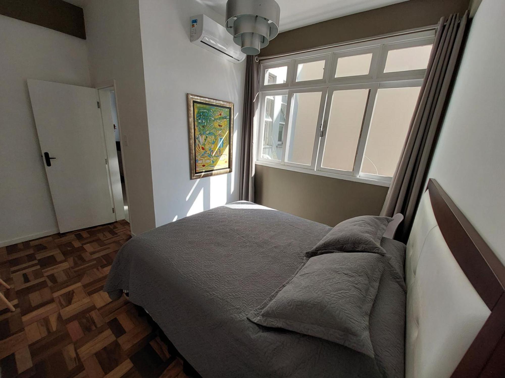 Proximo Dos Melhores Hoteis Do Centro, 2 Quartos, Portaria 24H ฟลอเรียนอโปลิส ภายนอก รูปภาพ